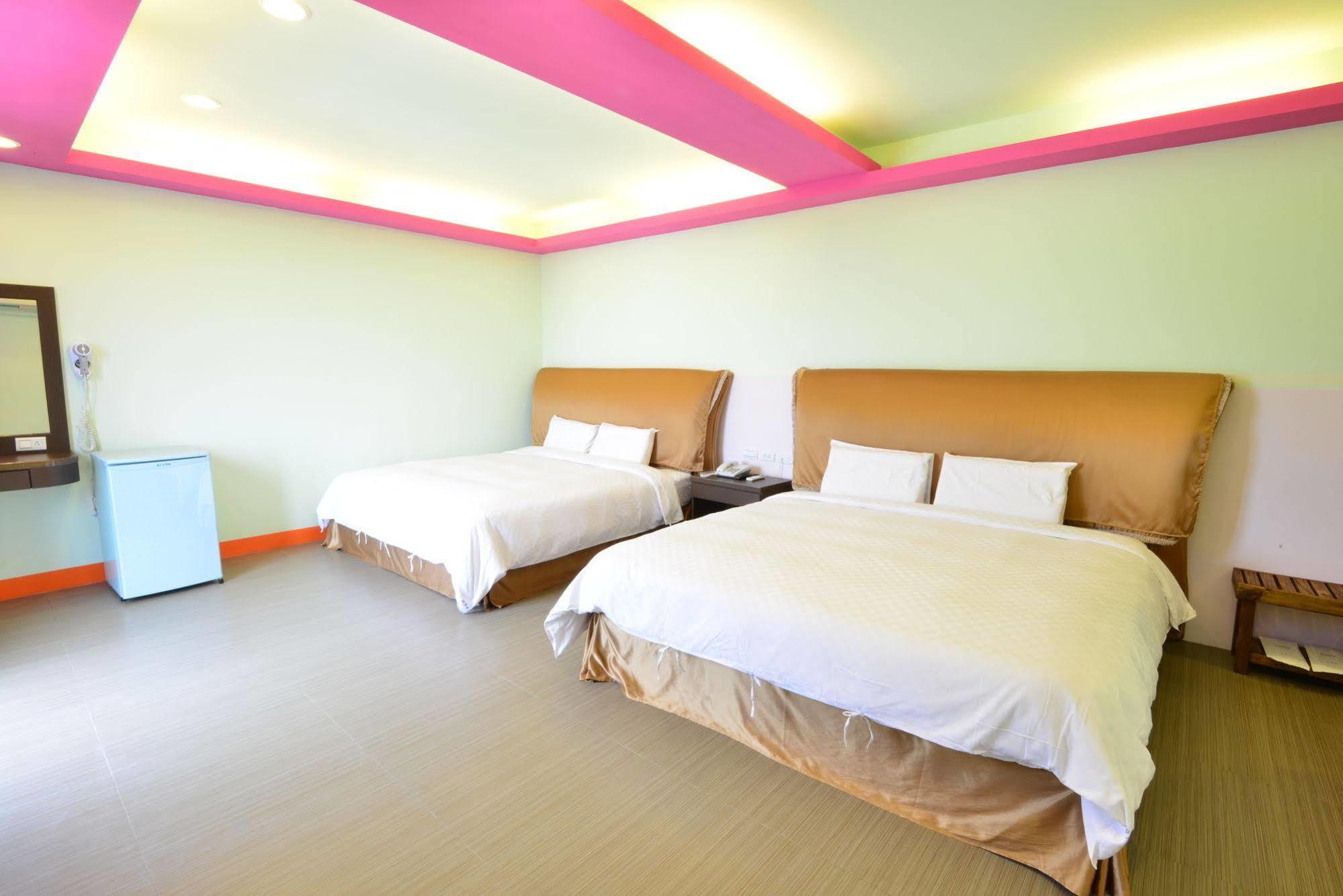 Kenting Coral Sea Resort Hotel Exterior photo